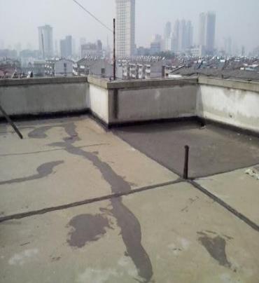 鄯善漏水维修 楼顶漏水是什么原因，楼顶漏水维修方法是什么?